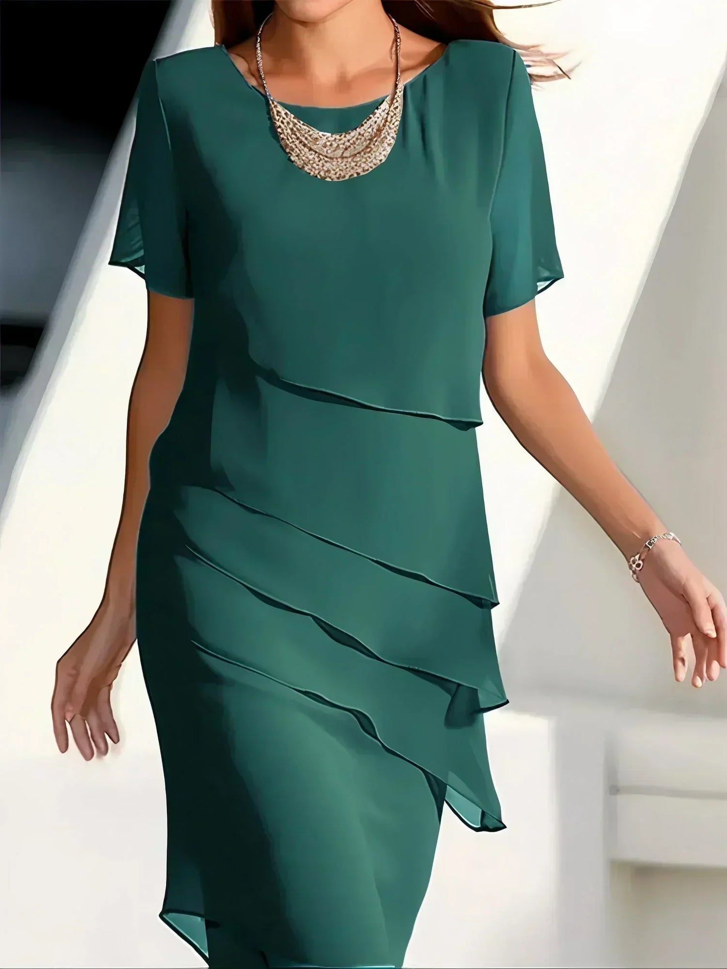 Marina | Vestido Midi lujoso con capas